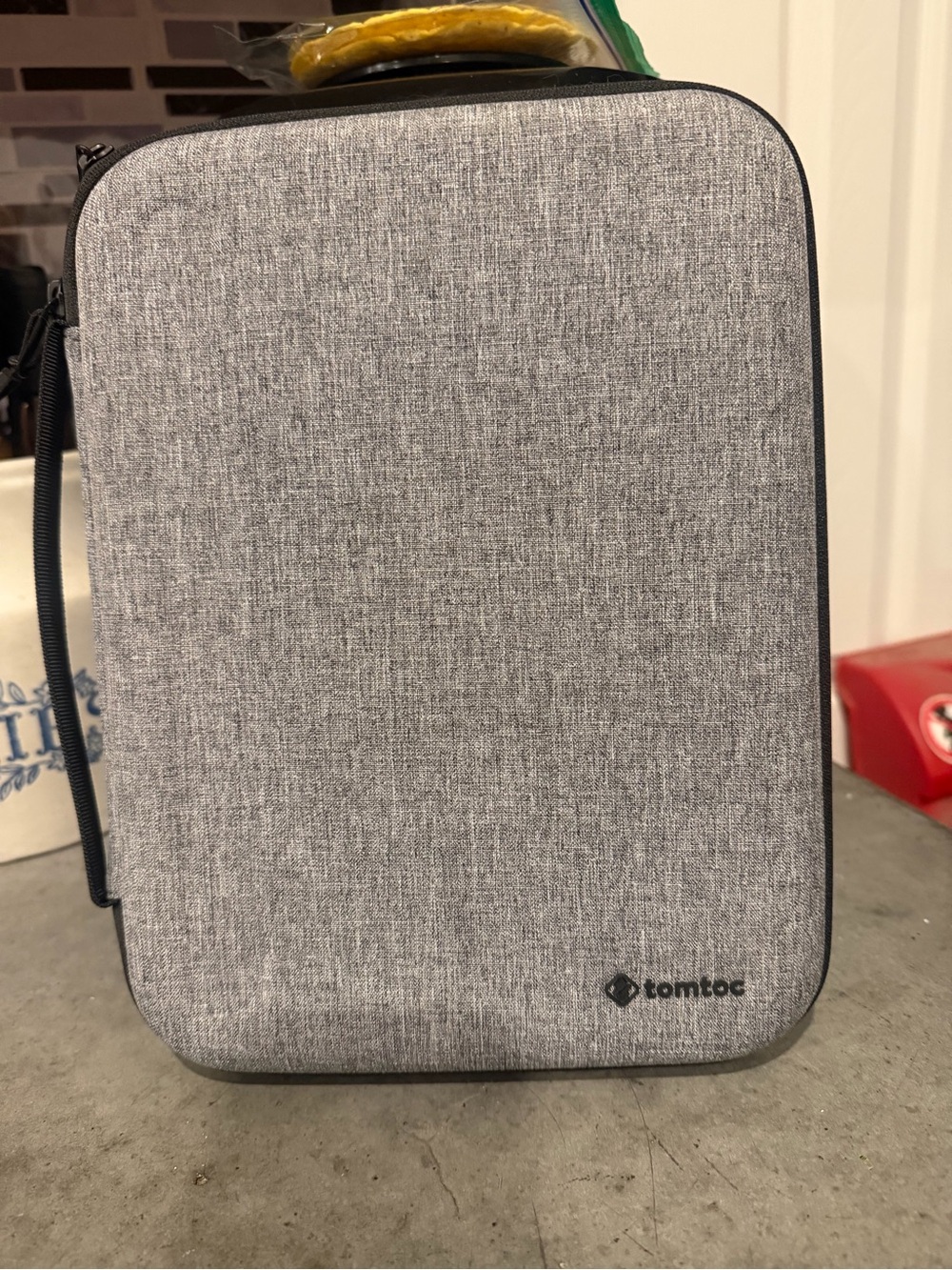 Tomtoc Portfolio Case - Picture 12 of 15